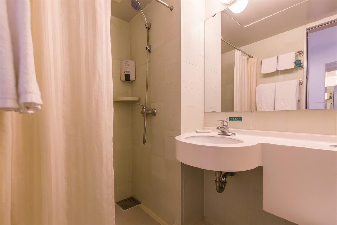 Jj Inns - Shanghai Hongmei South Road Екстер'єр фото