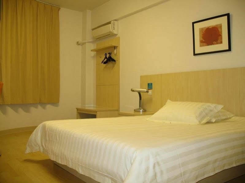 Jj Inns - Shanghai Hongmei South Road Екстер'єр фото